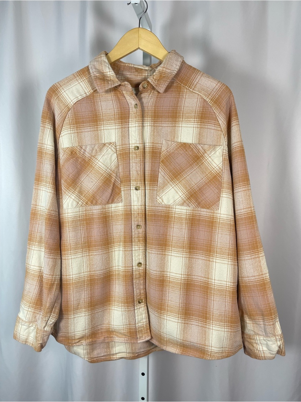 Rip Curl Count Women's Large Plaid Button-Down Shirt Plaid Flannel Camp Cabin